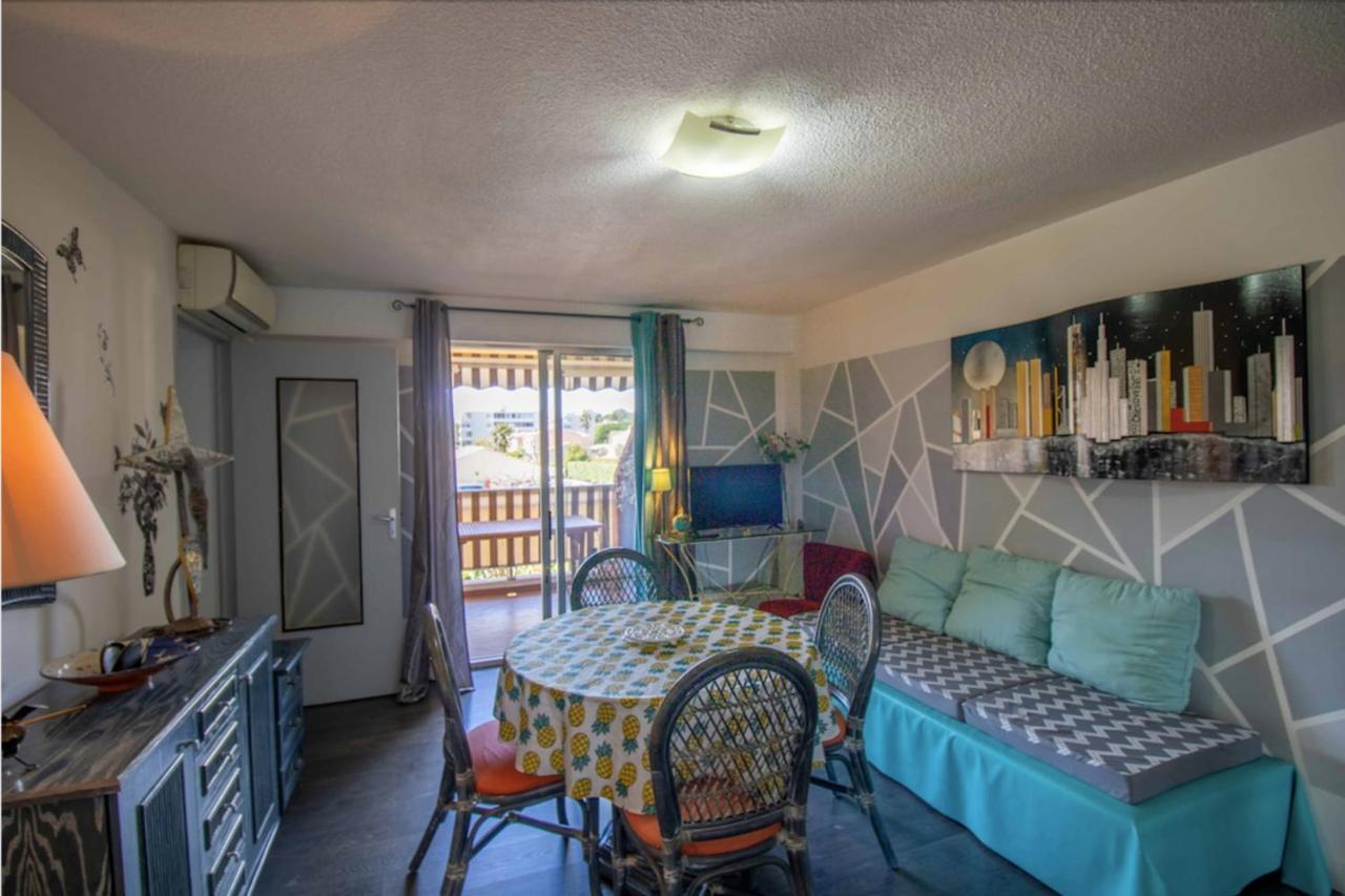Cosy 35 M2 With Balcony In A Quiet Residence Фрежюс Экстерьер фото
